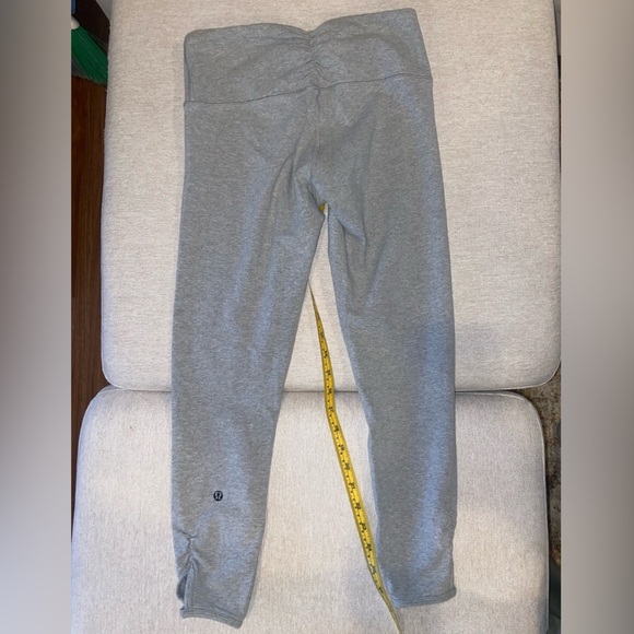 Lululemon leggings - Picture 1 of 3